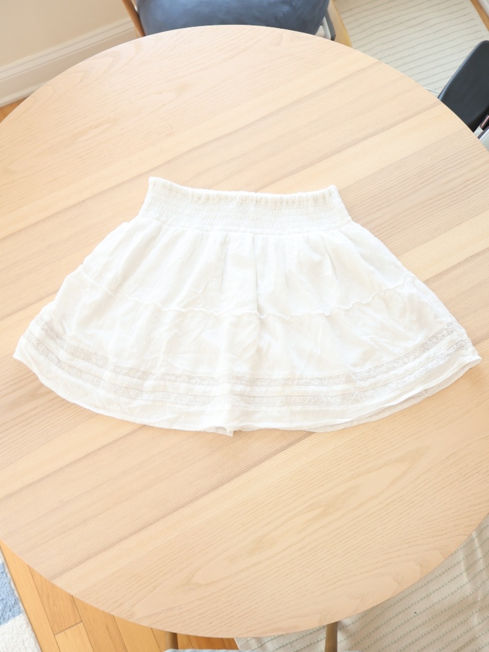 Hollister Tiered Ultra High Rise Waist Lace Mini Skirt White Large Cottagecore